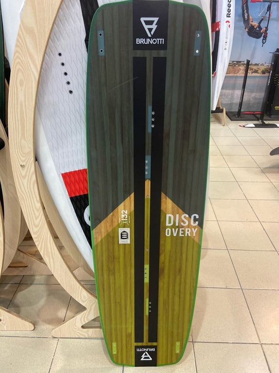 Tabla Twintip Brunotti Discovery 132x40